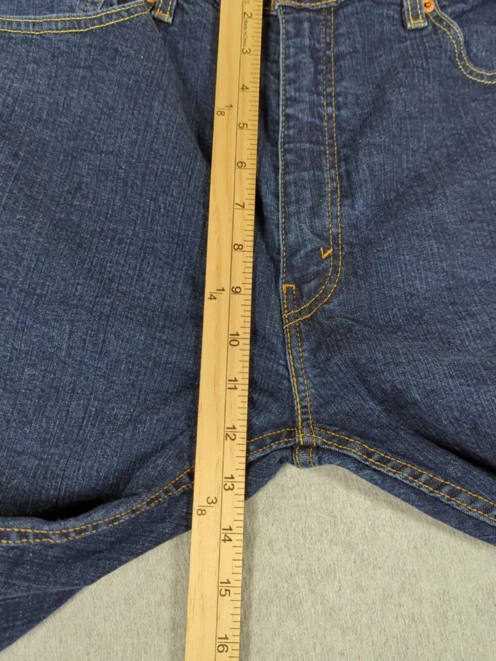 Levi's 505 Jeans Men's 38x30 (Actual 36x29) Blue Denim Regular Fit Straight Leg - Picture 5 of 9